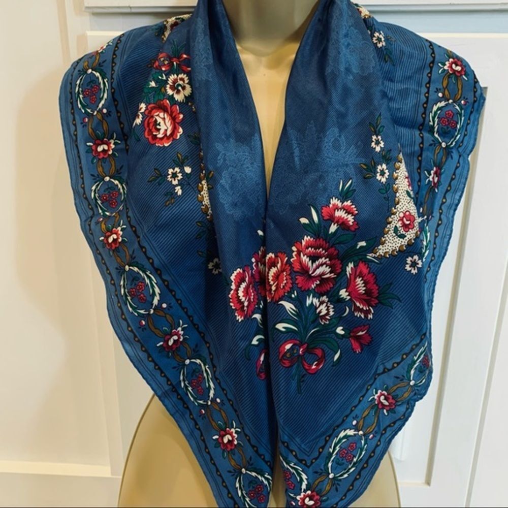 Beautiful‎ Blue & Rose Colored Silk Scarf